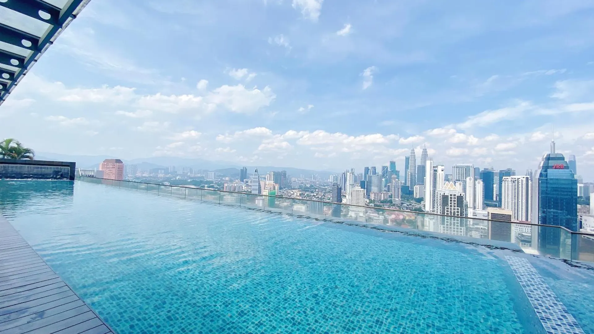 Regalia Residence And Suites By The Relaxstay Kuala Lumpur