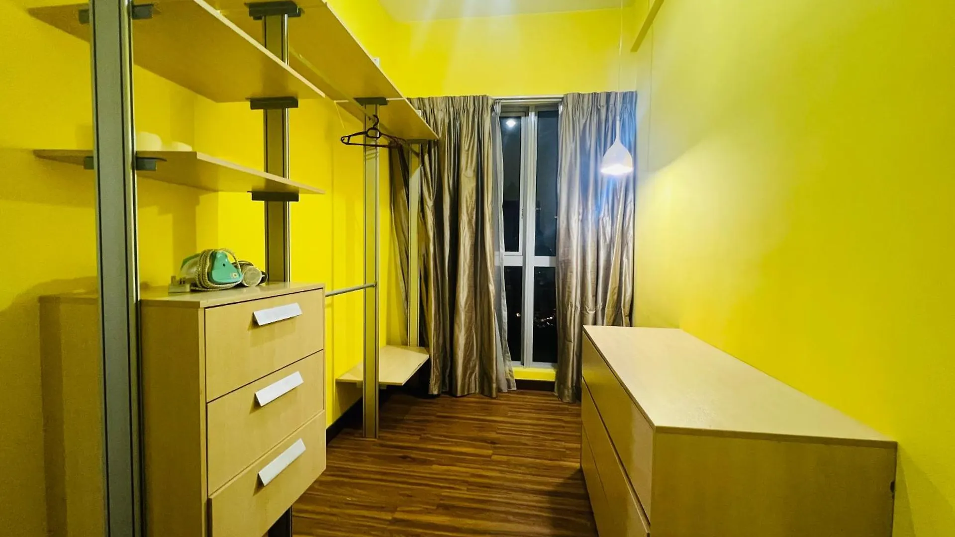 Lägenhet Regalia Residence And Suites By The Relaxstay Kuala Lumpur