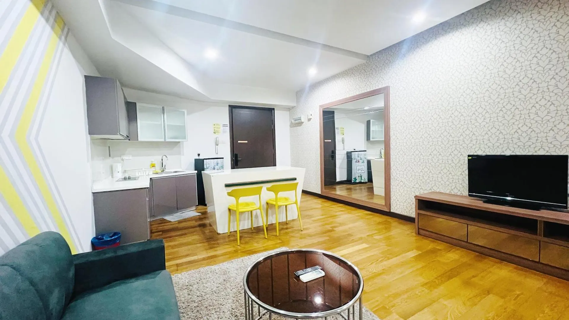 Lägenhet Regalia Residence And Suites By The Relaxstay Kuala Lumpur