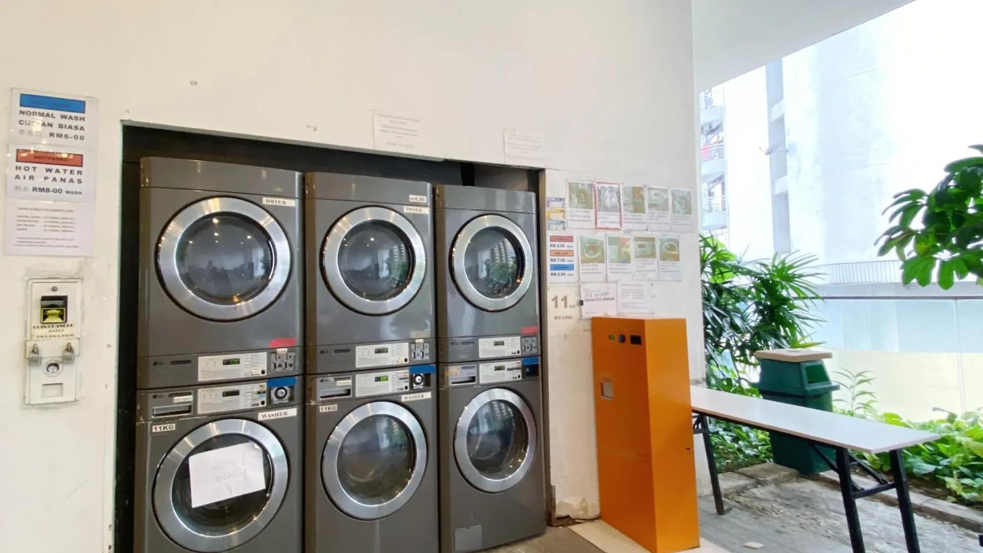 Lägenhet Regalia Residence And Suites By The Relaxstay Kuala Lumpur